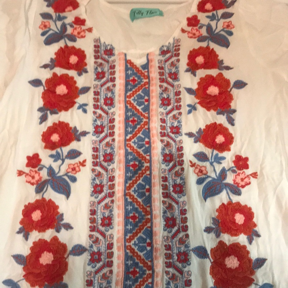 Super cute, trendy tshirt